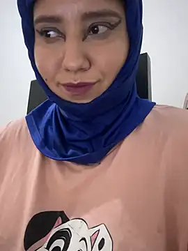 Snapshot of hannahayat chatting on July 2026 03:45:02 AM hannahayat online show from July 2026 03:45:02 AM