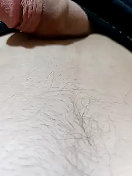 Snapshot of kartalgoz42 chatting on March 2025 09:09:02 PM kartalgoz42 online show from March 2025 09:09:02 PM