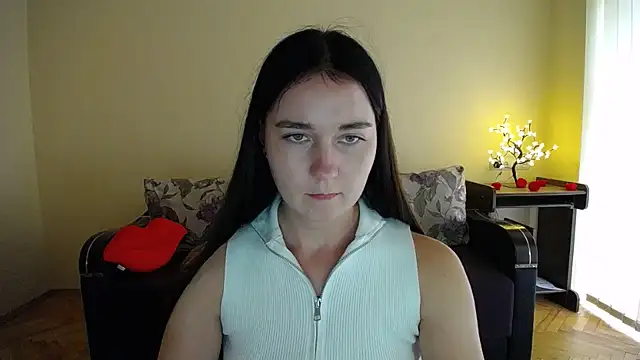 Snapshot of Pretty_shy chatting on July 2026 10:10:01 AM Pretty shy online show from July 2026 10:10:01 AM