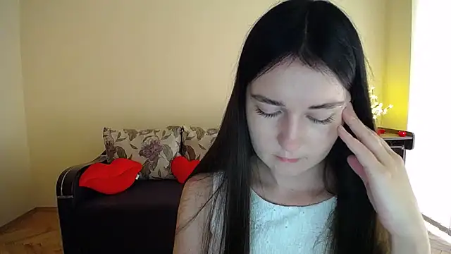 Snapshot of Pretty_shy chatting on July 2026 09:14:01 AM Pretty shy online show from July 2026 09:14:01 AM