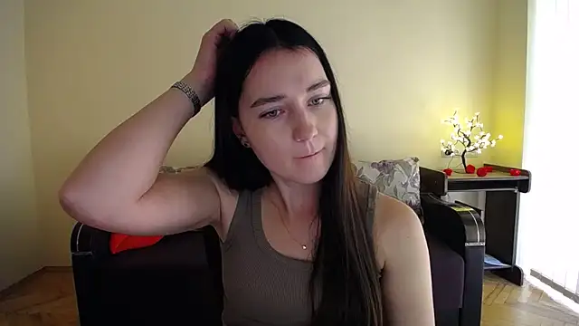 Snapshot of Pretty_shy chatting on July 2026 09:13:01 AM Pretty shy online show from July 2026 09:13:01 AM