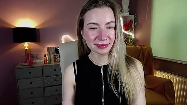 Mia Tasty online show from March 2025 11:00:01 AM