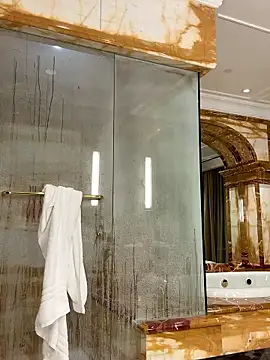 sluttydylan online show from January 2026 01:31:02 AM