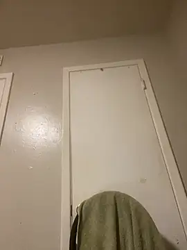 Snapshot of Andrew130 chatting on February 2026 02:27:01 AM Andrew130 online show from February 2026 02:27:01 AM