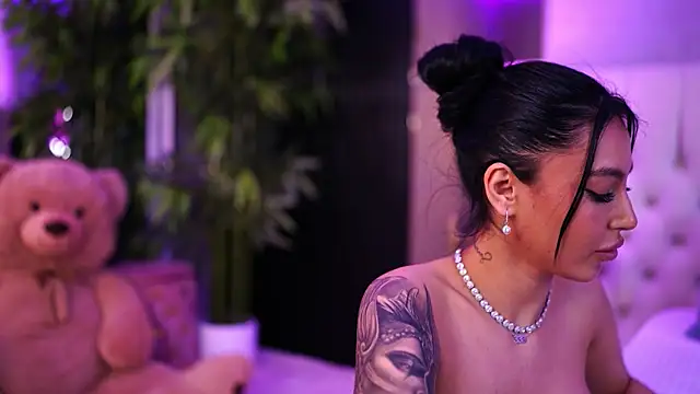 AishaDevoe online show from March 2025 07:15:02 PM