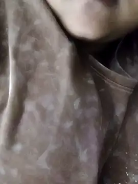 Snapshot of smile_pretty chatting on December 2024 12:42:02 AM smile pretty online show from December 2024 12:42:02 AM