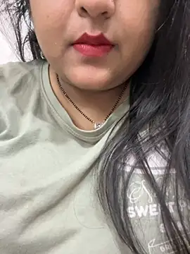 Snapshot of smile_pretty chatting on October 2025 08:20:01 PM smile pretty online show from October 2025 08:20:01 PM