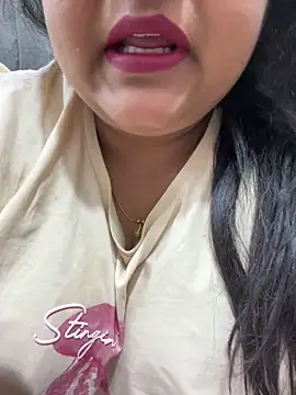 smile pretty online show from March 2026 09:38:01 AM