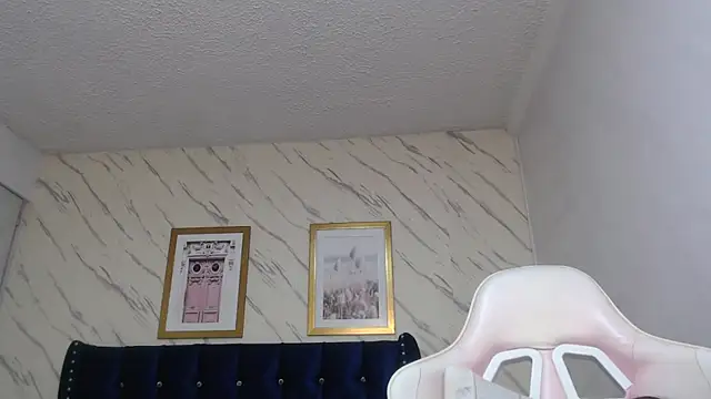  Emily v online show from January 2025 02:09:01 PM