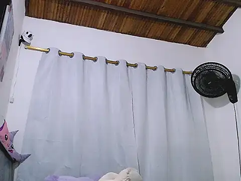 Snapshot of tifany19_ chatting on November 2025 01:26:01 AM tifany19 online show from November 2025 01:26:01 AM