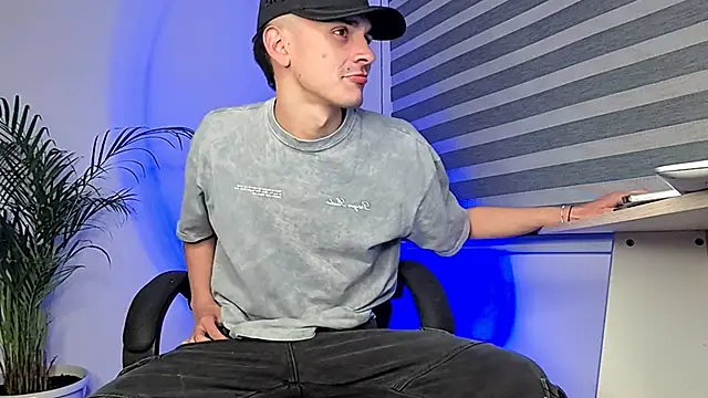 Snapshot of bastia_noooo chatting on September 2025 06:24:02 AM bastia noooo online show from September 2025 06:24:02 AM