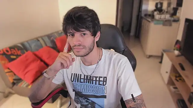 justin stark7 online show from October 2025 11:10:02 PM