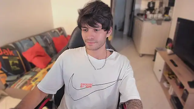 justin stark7 online show from October 2025 09:27:01 PM