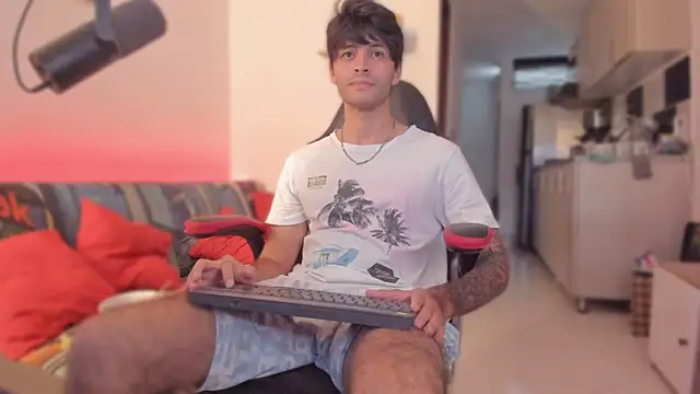 justin stark7 online show from November 2025 09:42:02 PM