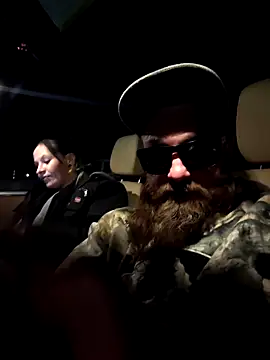 Snapshot of Saga_And_Sin chatting on February 2026 04:43:02 AM Saga And Sin online show from February 2026 04:43:02 AM