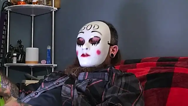 Snapshot of Saga_And_Sin chatting on March 2026 06:04:02 AM Saga And Sin online show from March 2026 06:04:02 AM