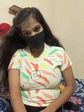 hottiess69 online show from September 2025 03:46:01 PM