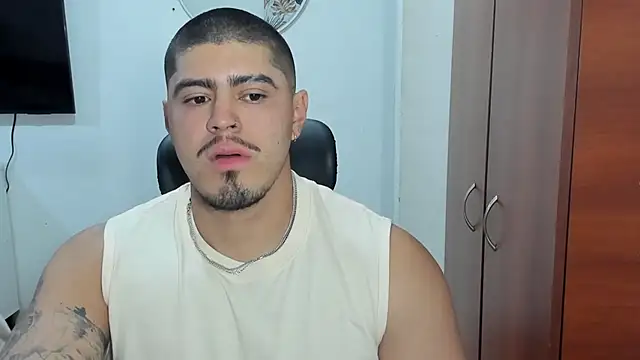 Baltazar Dupont online show from November 2025 10:49:01 AM