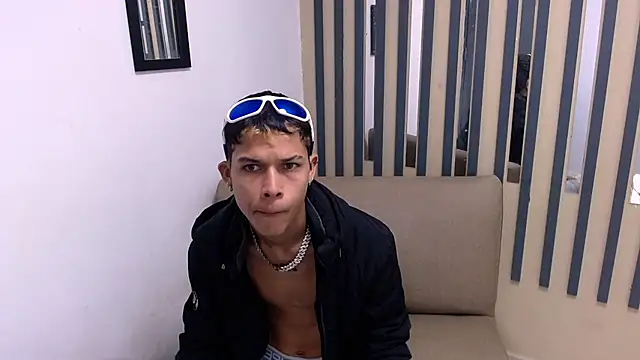 Levis Montes online show from January 2025 12:51:02 PM