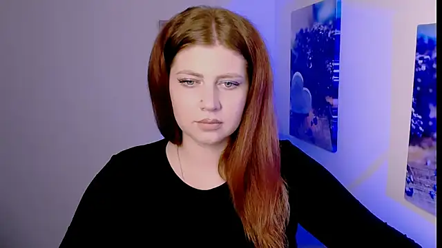 Lizzy Love online show from November 2025 02:28:01 PM