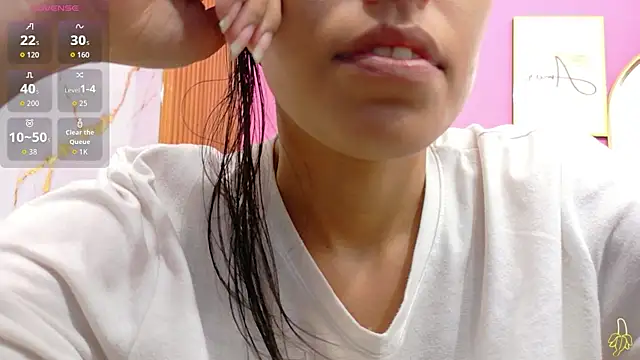 Snapshot of yourcuteneighbourr chatting on May 2026 03:04:02 AM yourcuteneighbourr online show from May 2026 03:04:02 AM