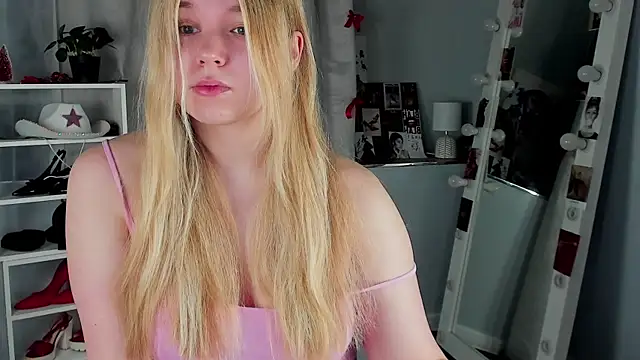 Rebecca Kelly online show from January 2026 02:38:01 AM