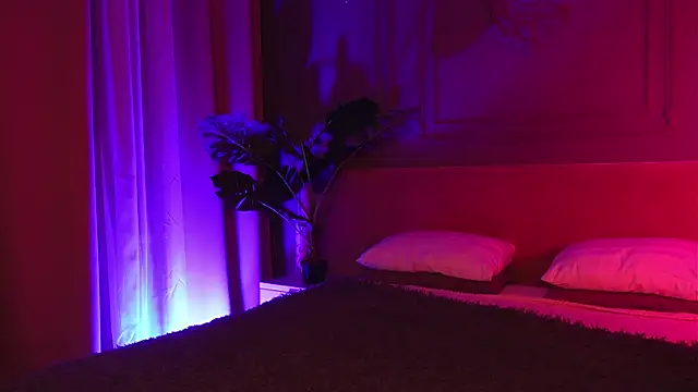 Liv Fay online show from November 2025 02:29:02 PM