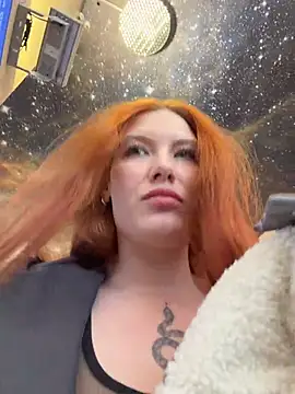 Liv Fay online show from February 2026 12:42:02 PM