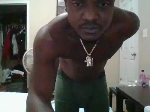 Snapshot of Hugedick0071 chatting on December 2024 01:00:02 PM Hugedick0071 online show from December 2024 01:00:02 PM