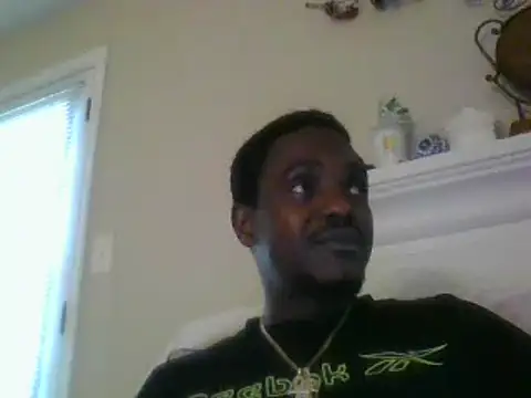 Snapshot of Hugedick0071 chatting on December 2024 07:43:02 PM Hugedick0071 online show from December 2024 07:43:02 PM
