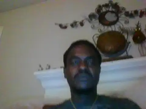 Snapshot of Hugedick0071 chatting on December 2024 11:17:02 PM Hugedick0071 online show from December 2024 11:17:02 PM