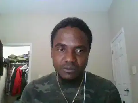 Snapshot of Hugedick0071 chatting on January 2025 04:09:01 PM Hugedick0071 online show from January 2025 04:09:01 PM