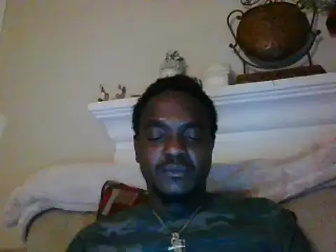 Snapshot of Hugedick0071 chatting on January 2025 11:18:01 PM Hugedick0071 online show from January 2025 11:18:01 PM