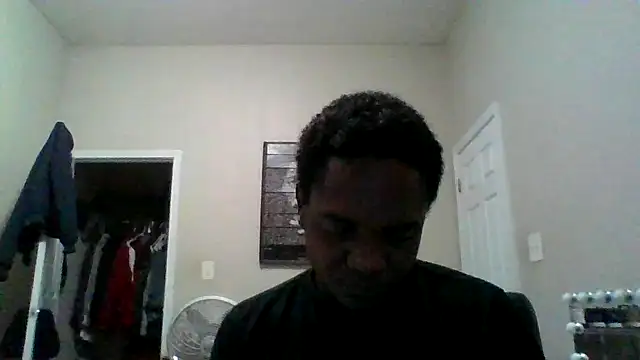 Snapshot of Hugedick0071 chatting on January 2025 06:27:02 AM Hugedick0071 online show from January 2025 06:27:02 AM