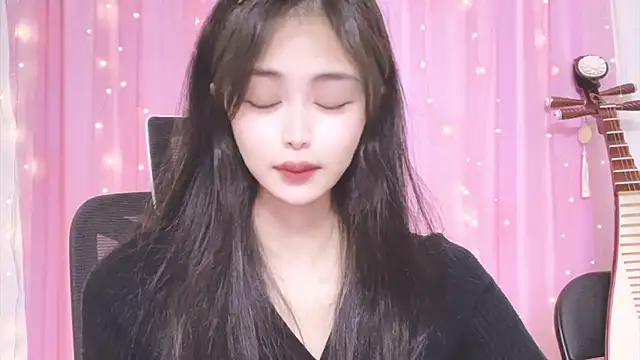 ---MIA--- online show from November 2025 02:06:01 PM