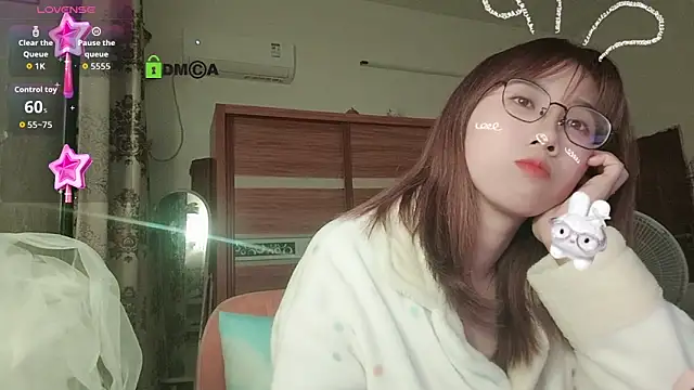 Lili 666 online show from February 2026 06:35:01 PM