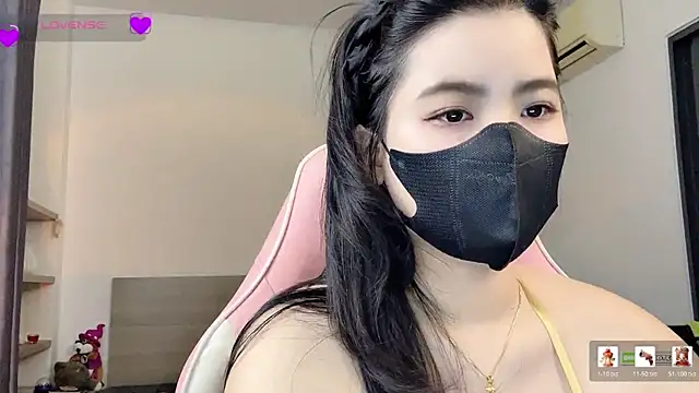 Snapshot of Na_baby chatting on February 2026 03:40:02 PM Na baby online show from February 2026 03:40:02 PM