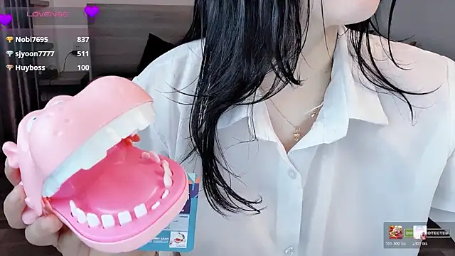 Snapshot of Na_baby chatting on February 2026 04:07:02 PM Na baby online show from February 2026 04:07:02 PM