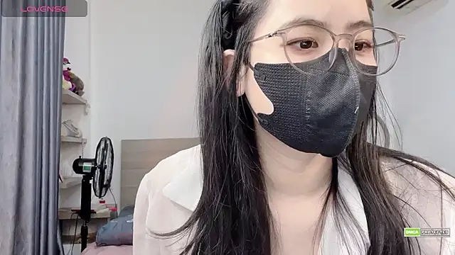 Snapshot of Na_baby chatting on April 2026 01:56:02 PM Na baby online show from April 2026 01:56:02 PM