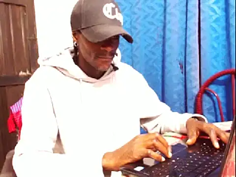 phillip-hot online show from January 2025 01:50:01 AM