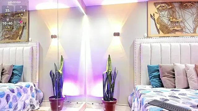 Miranda doll  online show from October 2025 12:27:02 PM