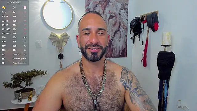 mr maik online show from February 2025 12:33:01 PM