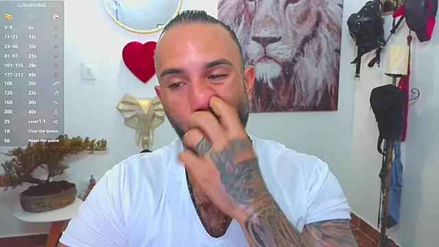 mr maik online show from March 2025 12:09:01 PM