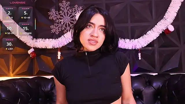 KasiaNoir  online show from December 2025 12:13:02 PM