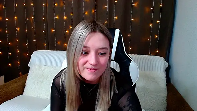 JessRosen online show from January 2025 04:33:02 AM