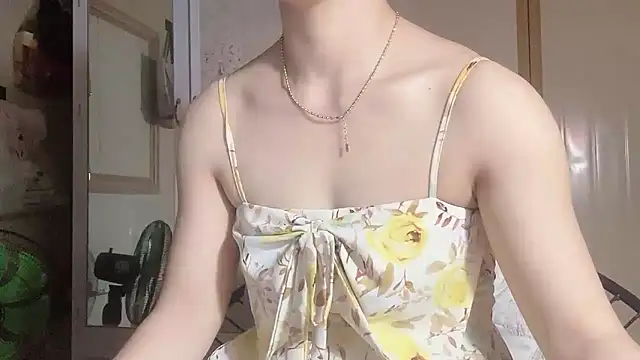 Snapshot of LinhChi_9x chatting on March 2026 01:10:02 AM LinhChi 9x online show from March 2026 01:10:02 AM