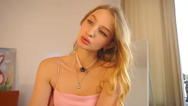 Snapshot of MickeyMyers chatting on March 2025 11:49:02 AM MickeyMyers online show from March 2025 11:49:02 AM