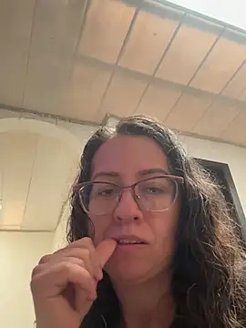 miss hanna07 online show from April 2026 02:51:02 PM