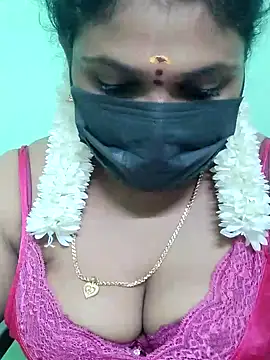 Snapshot of malliga98 chatting on January 2025 09:14:02 PM malliga98 online show from January 2025 09:14:02 PM