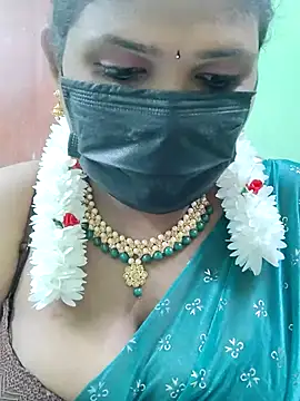 Snapshot of malliga98 chatting on September 2025 07:08:02 PM malliga98 online show from September 2025 07:08:02 PM